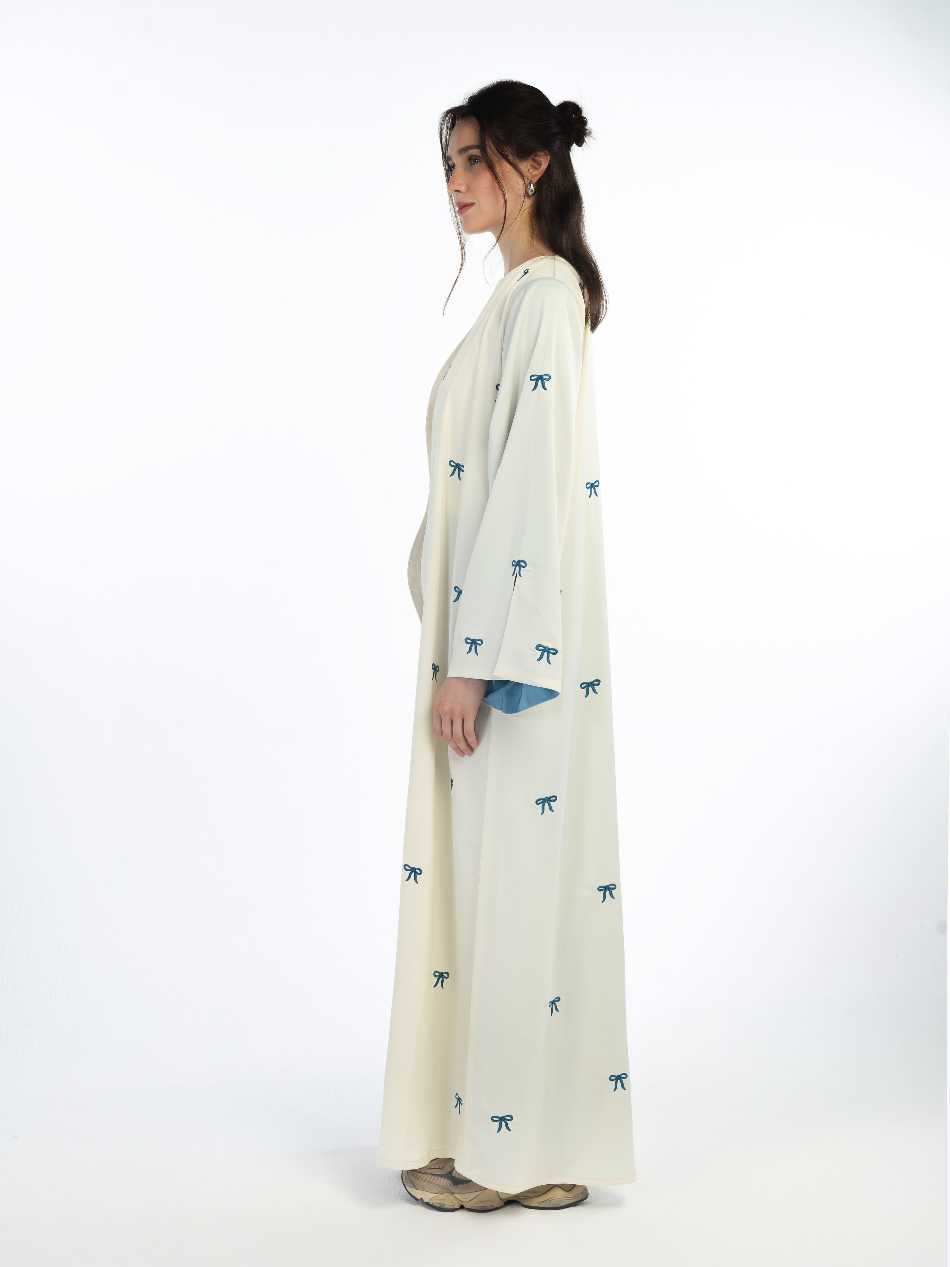 Latifa - Off White with Blue Abaya Telal Femina 